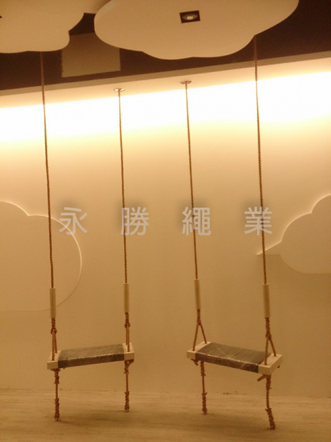 固定式鞦韆