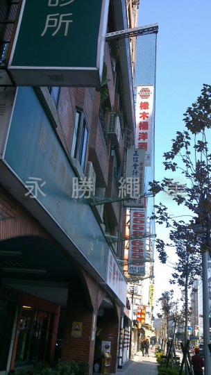 承接式防磁磚掉落網  (吉星大樓)