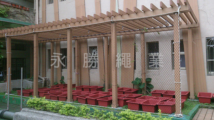 阻擋球類網
